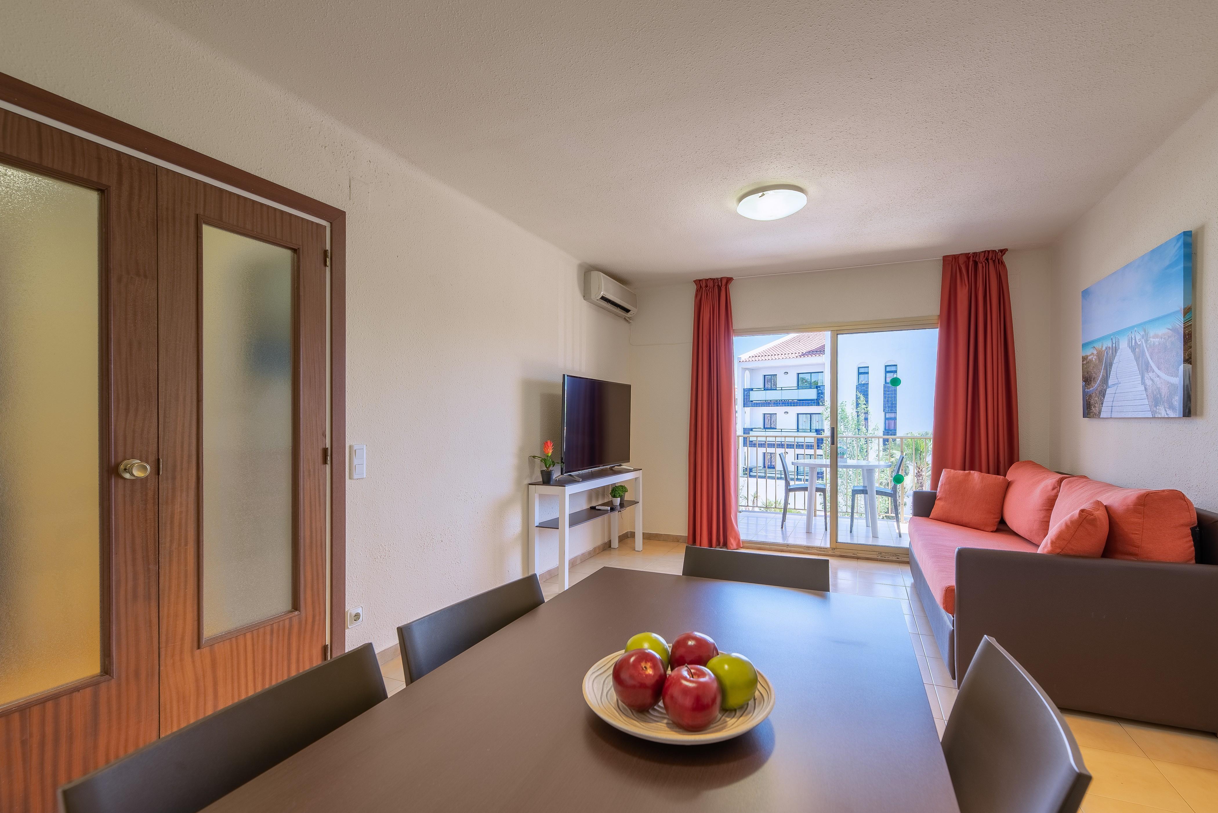 Rentalmar Pins Marina Cambrils Dış mekan fotoğraf
