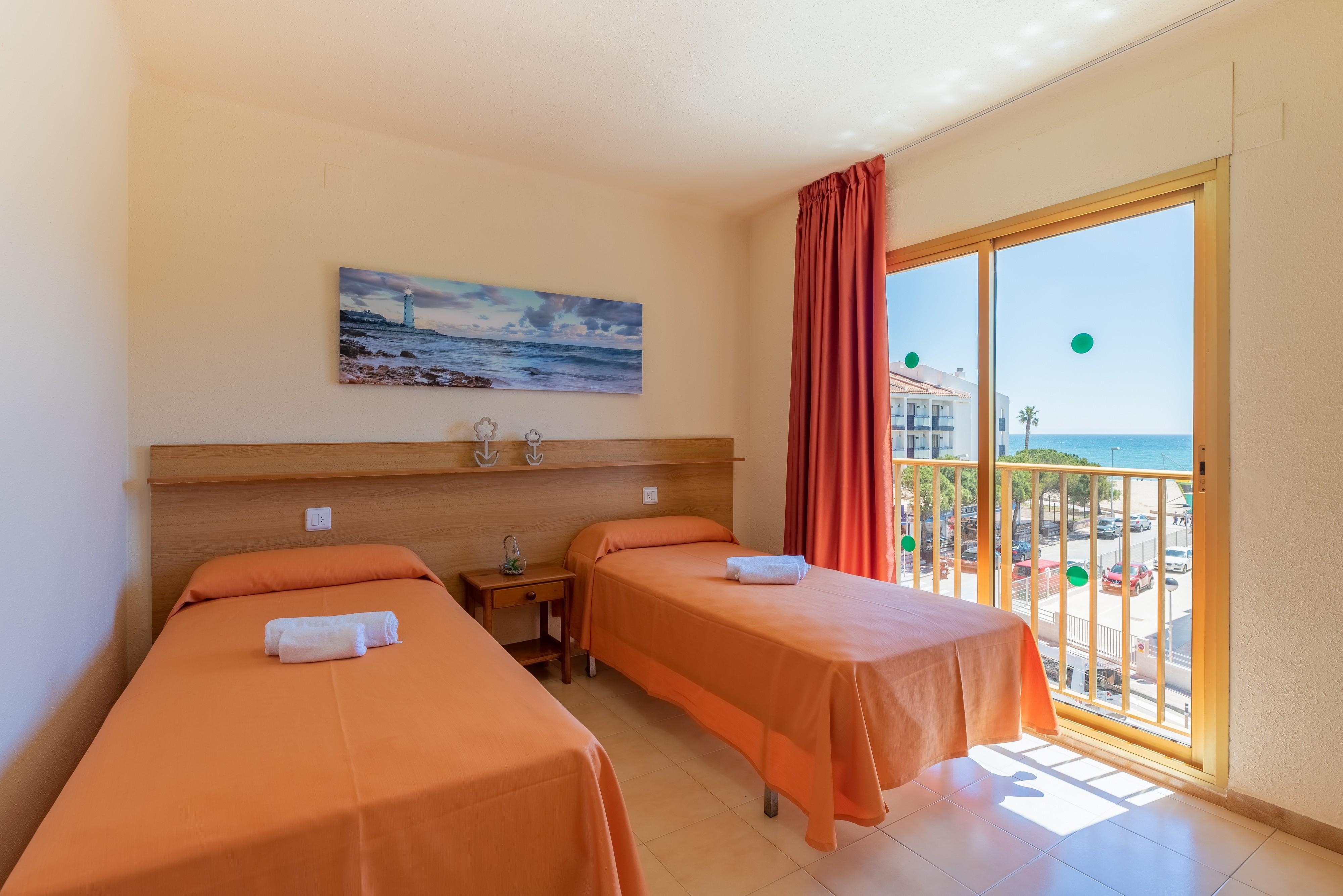 Rentalmar Pins Marina Cambrils Dış mekan fotoğraf