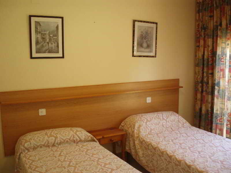 Rentalmar Pins Marina Cambrils Dış mekan fotoğraf